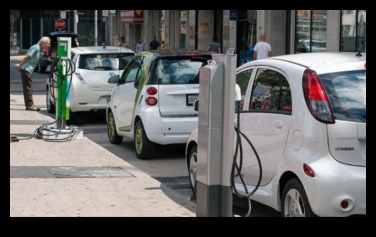 Sessiz Sokaklar: Kentsel Ortamlarda Elektrikli Arabaların Sessiz Zarafeti